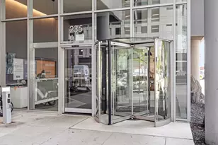 235 W Van Buren St, Chicago, IL 60607 - Photo 2