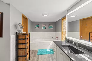 23 Birchwood Ln, Saint Anne, IL 60964 - Photo 12