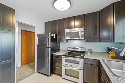 2124 Middlebury Road, Freeport, IL 61032 - Photo 6