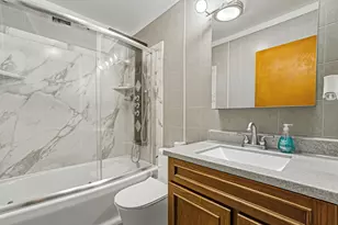 2124 Middlebury Rd, Freeport, IL 61032 - Photo 10