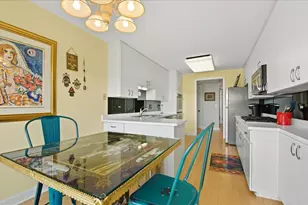 4545 W Touhy Ave, Lincolnwood, IL 60712 - Photo 8