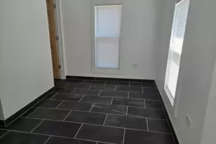 277 Gifford Pl, Elgin, IL 60120 - Photo 12