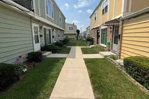 20124 Oak Ln, Lynwood, IL 60411 - Photo 16