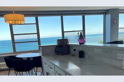 3900 N Lake Shore Drive #19A, Chicago, IL 60613 - Photo 10