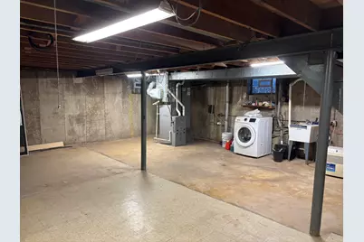 8927 Belleforte Avenue, Morton Grove, IL 60053 - Photo 18