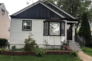 2636 121st Pl, Blue Island, IL 60406 - Photo 4