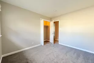 2711 Larkspur Ln, Hazel Crest, IL 60429 - Photo 14