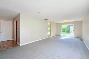 2711 Larkspur Ln, Hazel Crest, IL 60429 - Photo 6