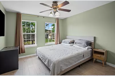 128 Sycamore Avenue, Streamwood, IL 60107 - Photo 8