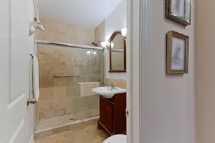 7021 N Greenview Ave, Chicago, IL 60626 - Photo 12