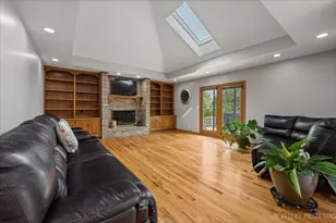 905 Merrill New Rd, Sugar Grove, IL 60554 - Photo 16