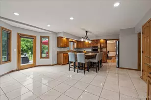 905 Merrill New Rd, Sugar Grove, IL 60554 - Photo 18