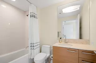 340 E Randolph St, Chicago, IL 60601 - Photo 14