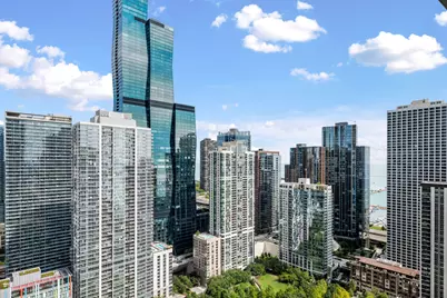 340 E Randolph Street #3304, Chicago, IL 60601 - Photo 18