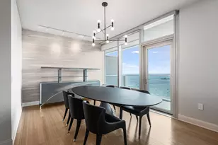 340 E Randolph St, Chicago, IL 60601 - Photo 10