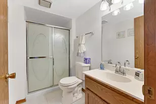 433 Wheatfield Rd, Matteson, IL 60443 - Photo 10