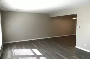 17120 University Ave, South Holland, IL 60473 - Photo 2