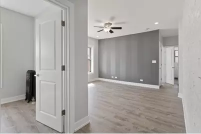 1700 W Juneway Terrace #3A, Chicago, IL 60626 - Photo 2