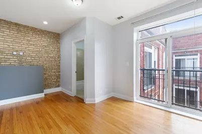2007 W Jarvis Avenue #3, Chicago, IL 60645 - Photo 2