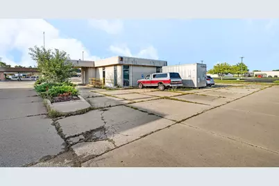 24 Dannys Drive, Streator, IL 61364 - Photo 18