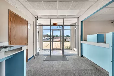 24 Dannys Drive, Streator, IL 61364 - Photo 4