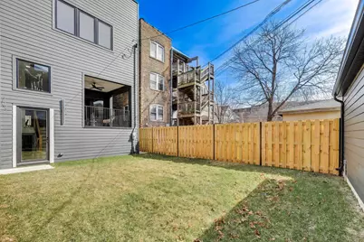 4442 N Greenview Avenue, Chicago, IL 60640 - Photo 32