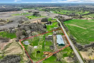 12216 Pleasant Valley Rd, Woodstock, IL 60098 - Photo 12