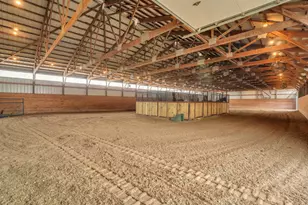 12216 Pleasant Valley Rd, Woodstock, IL 60098 - Photo 48