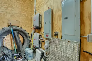 12216 Pleasant Valley Rd, Woodstock, IL 60098 - Photo 76