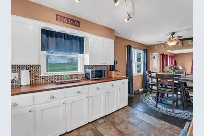 12216 Pleasant Valley Road, Woodstock, IL 60098 - Photo 26