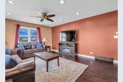 12216 Pleasant Valley Road, Woodstock, IL 60098 - Photo 24