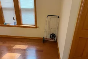 7926 S Peoria St, Chicago, IL 60620 - Photo 4