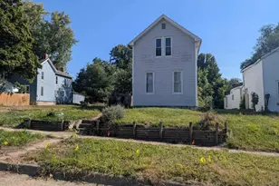 324 Lind St, Quincy, IL 62301 - Photo 2