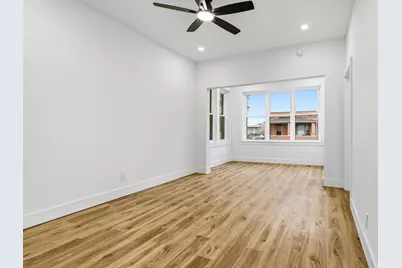 3235 W Flournoy Street, Chicago, IL 60624 - Photo 2