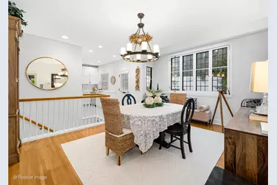 317 E Walnut Street, Hinsdale, IL 60521 - Photo 8