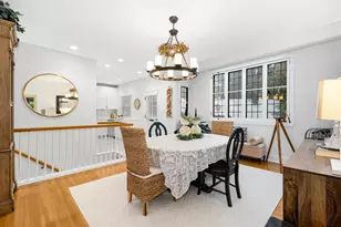 317 E Walnut St, Hinsdale, IL 60521 - Photo 8