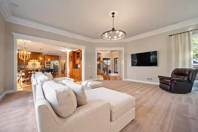 39W821 S Hathaway Lane, Geneva, IL 60134 - Photo 12