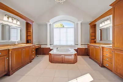 39W821 S Hathaway Lane, Geneva, IL 60134 - Photo 22