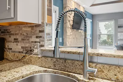 515 Surrey Ridge Drive, Cary, IL 60013 - Photo 18