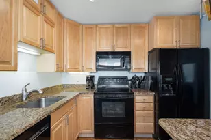 [Address not provided], Chicago, IL 60610 - Photo 16