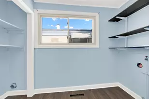 8053 S Kenton Ave, Chicago, IL 60652 - Photo 12