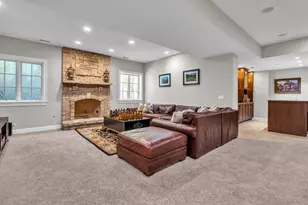 1401 W Everett Rd, Lake Forest, IL 60045 - Photo 38