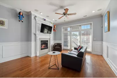 [Address not provided], Chicago, IL 60618 - Photo 4