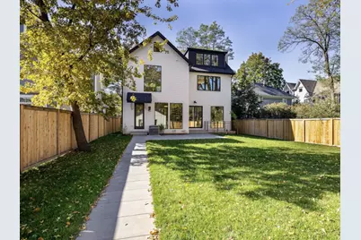 410 Prairie Avenue, Wilmette, IL 60091 - Photo 2