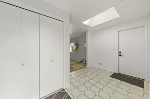 410 Chicago Ave, Clarendon Hills, IL 60514 - Photo 2