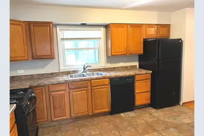 939 Coach Road, Homewood, IL 60430 - Photo 4