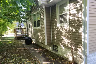 317 N Horace Ave, Rockford, IL 61101 - Photo 6