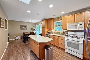 585 Knollwood Rd, Davis, IL 61019 - Photo 4