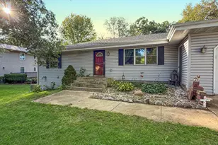 585 Knollwood Rd, Davis, IL 61019 - Photo 2