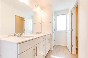 3573 Mulligan Dr, Woodridge, IL 60517 - Photo 22